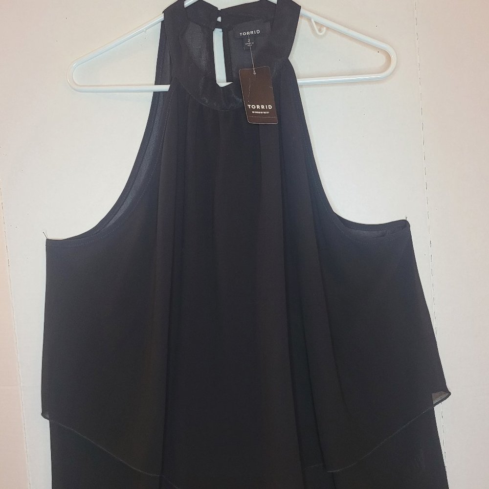 💥🆕 NWT Torrid mock neck sleeveless